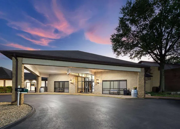 SureStay Plus Hotel by Best Western Farmington
