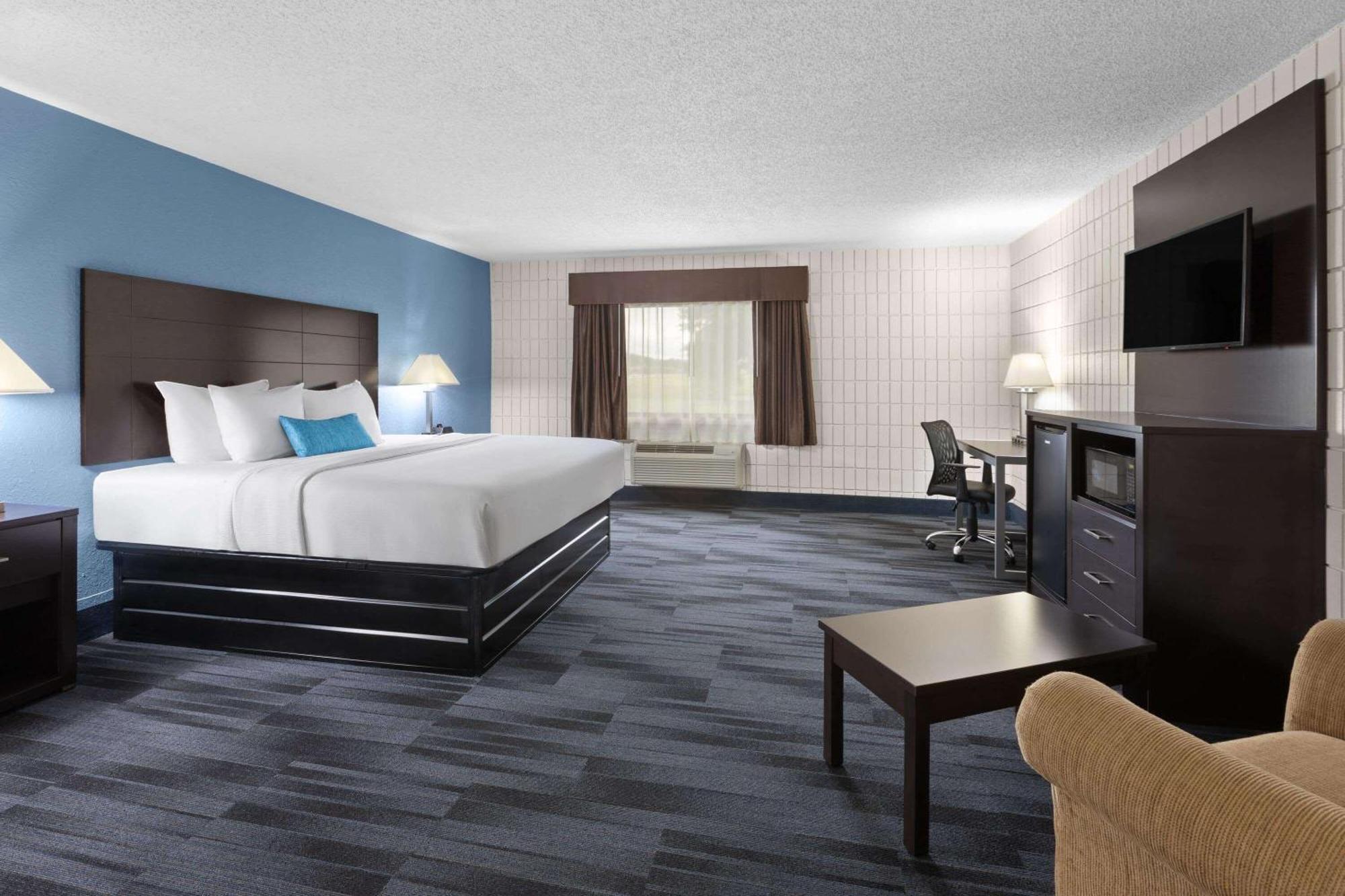 Hotel Surestay By Western 3*
